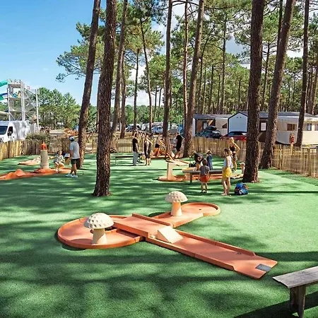 4 Etoiles - Parc Aquatique - Eeibed Campingplads