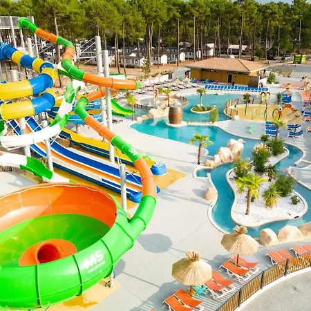 4 Etoiles - Parc Aquatique - Eeibed Campingplads *